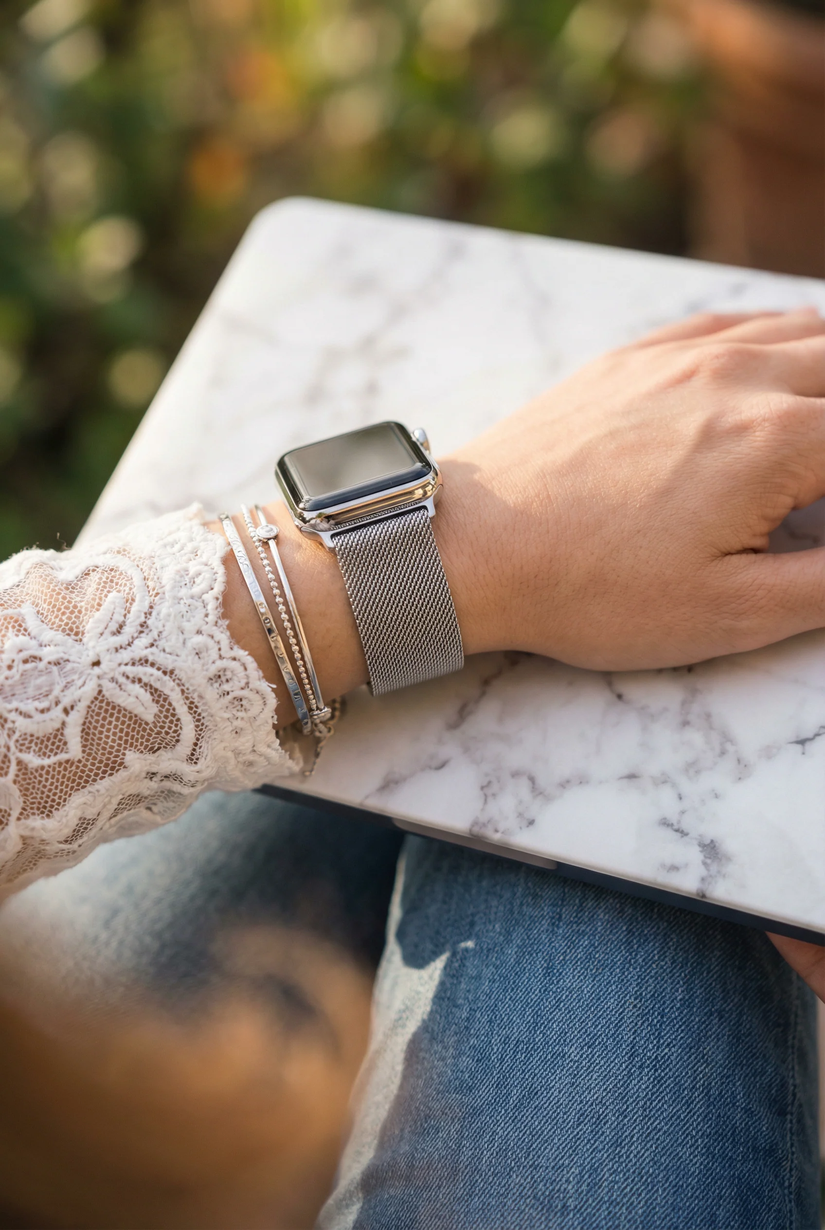 Apple Mesh Milanese Watch Band (Women's) - Image 2