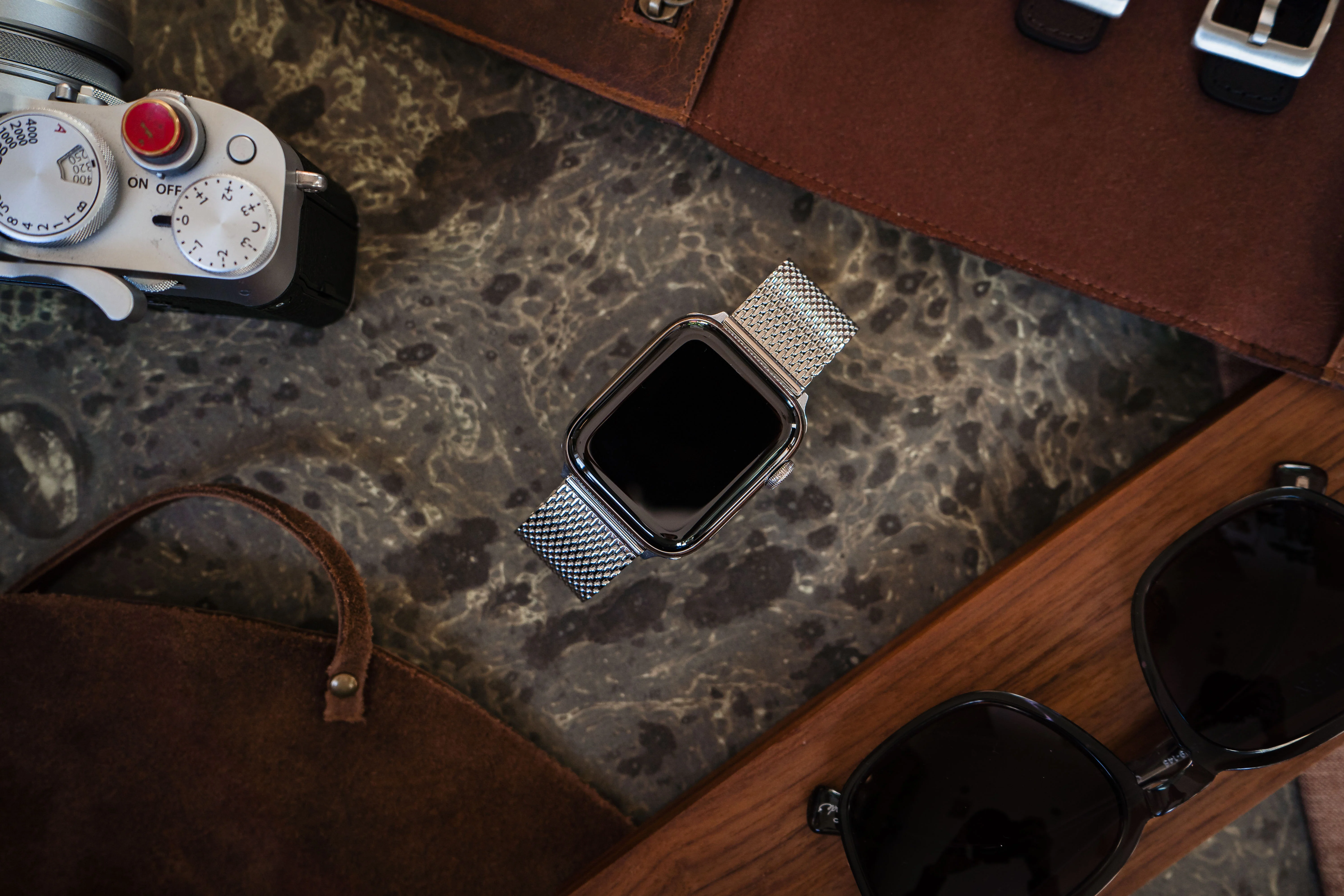 Apple Mesh Milanese Watch Band - Image 2
