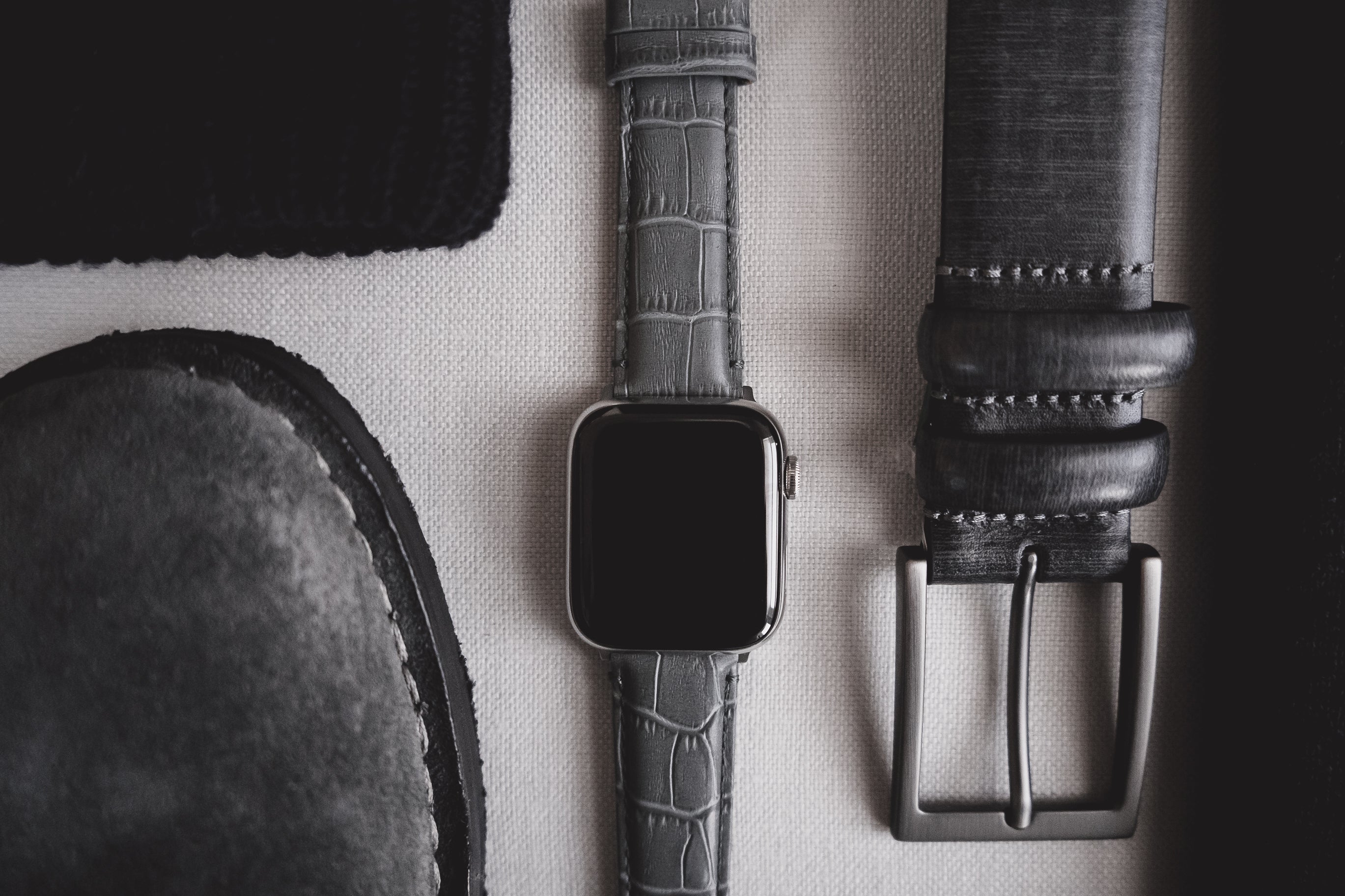 Apple Watch Smoke Grey Alligator Grain Leather Watch Band - Image 6