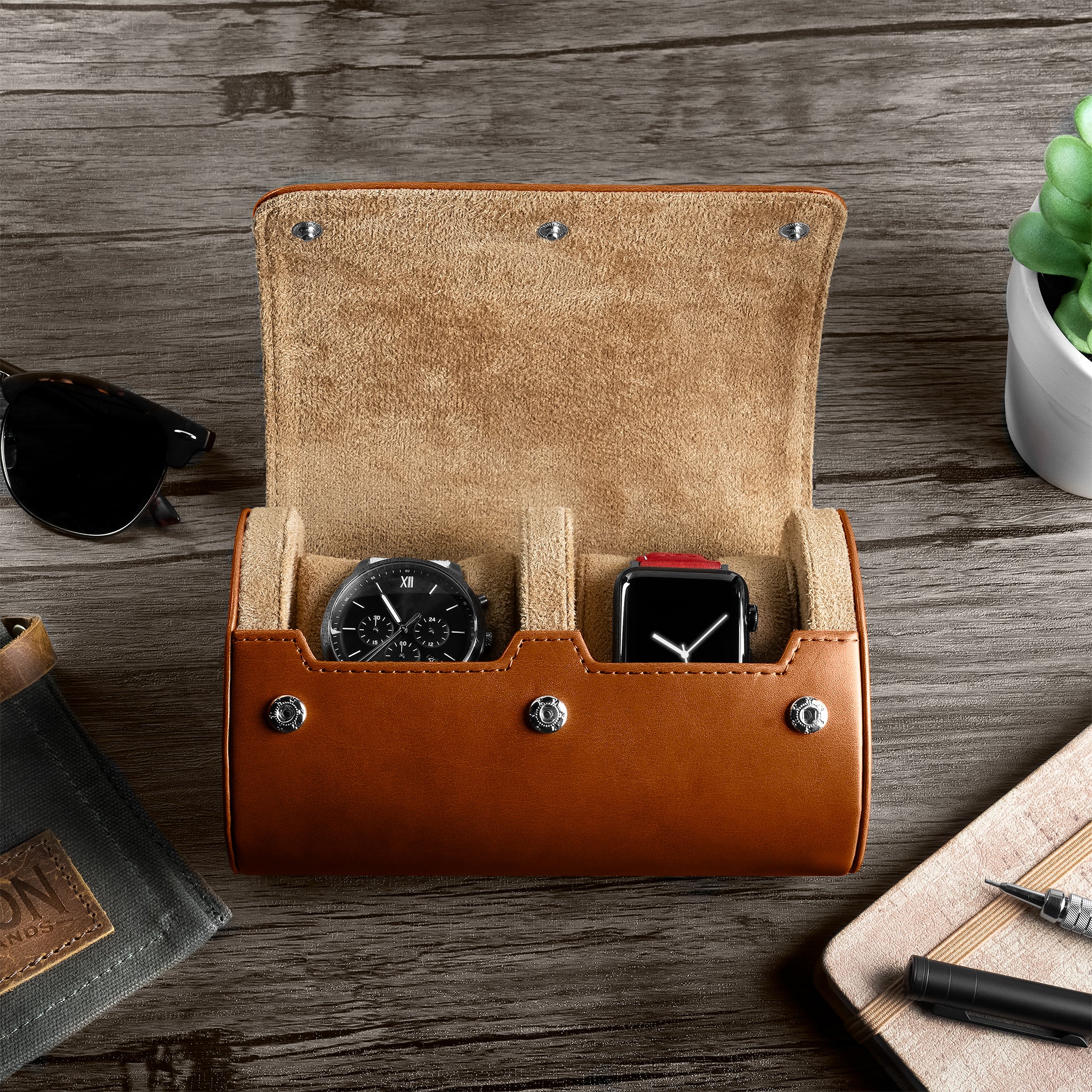 Double Recycled Leather Watch Roll Travel Case - Image 18