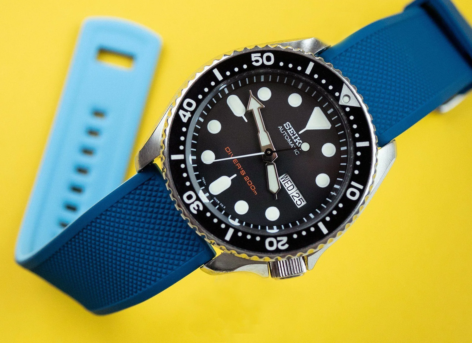 Flatwater Elite Silicone Watch Band - Image 4