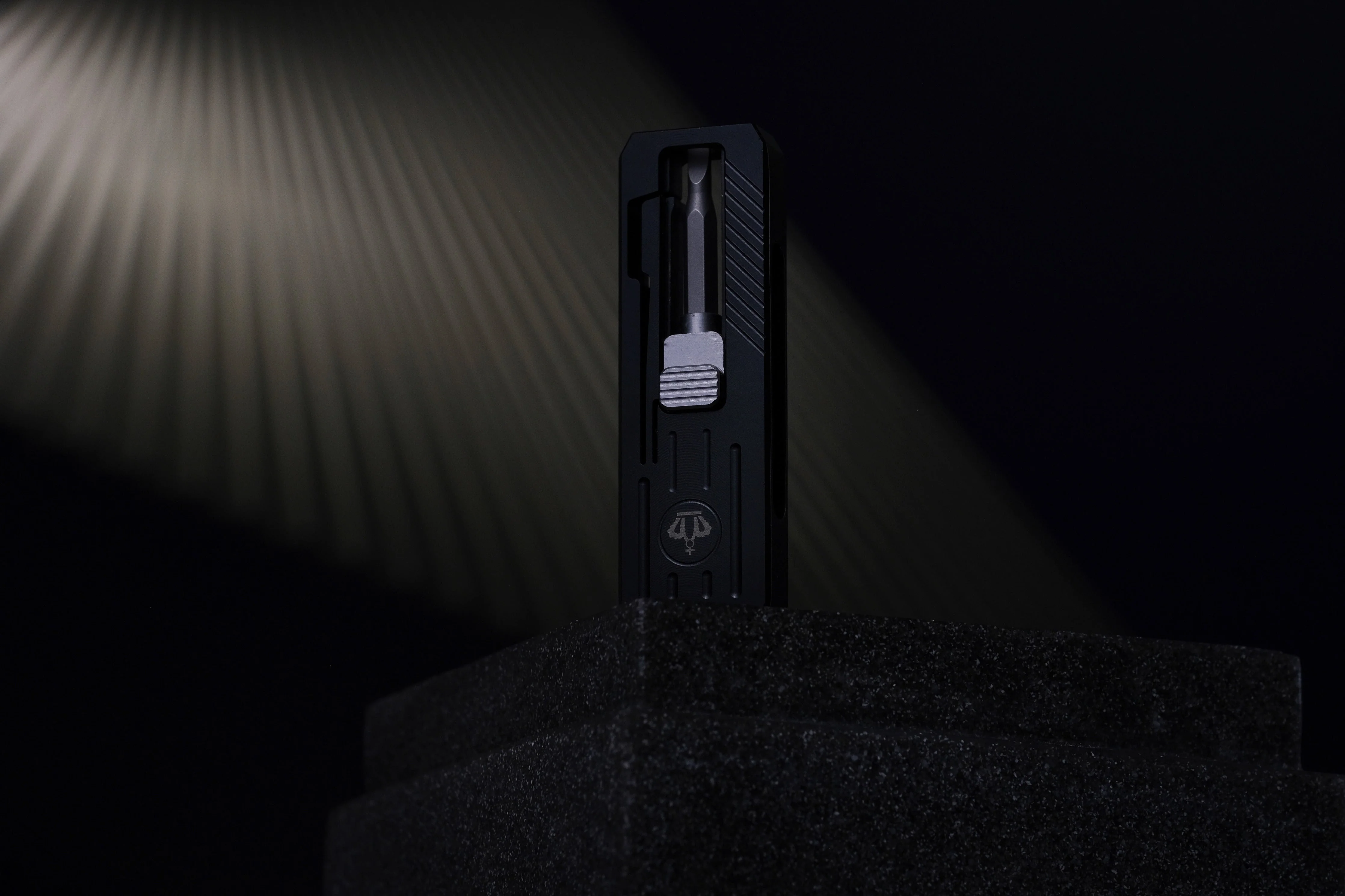 Slidecatch Black Titanium - EDC Tool - Image 7