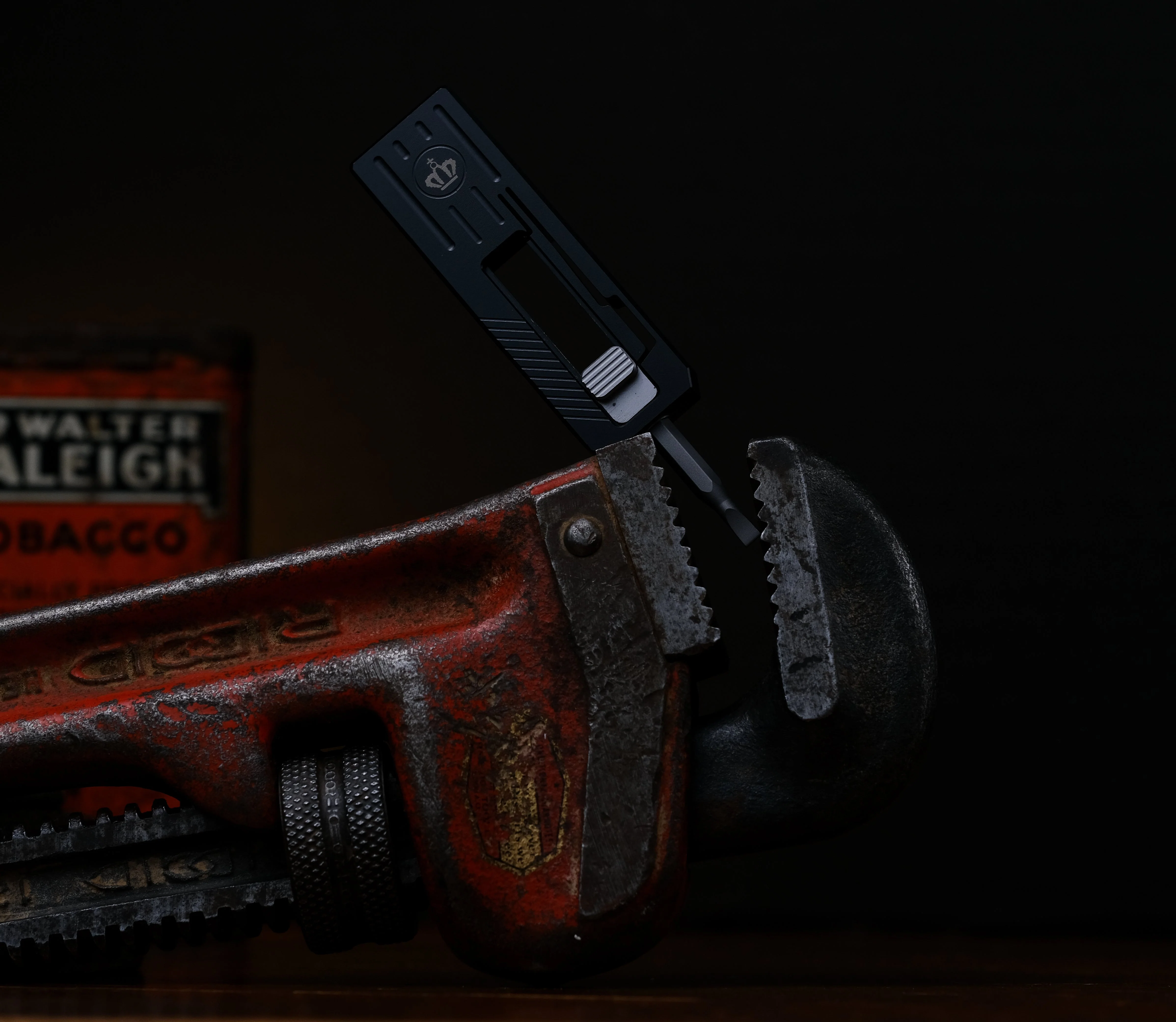Slidecatch Black Titanium - EDC Tool - Image 9