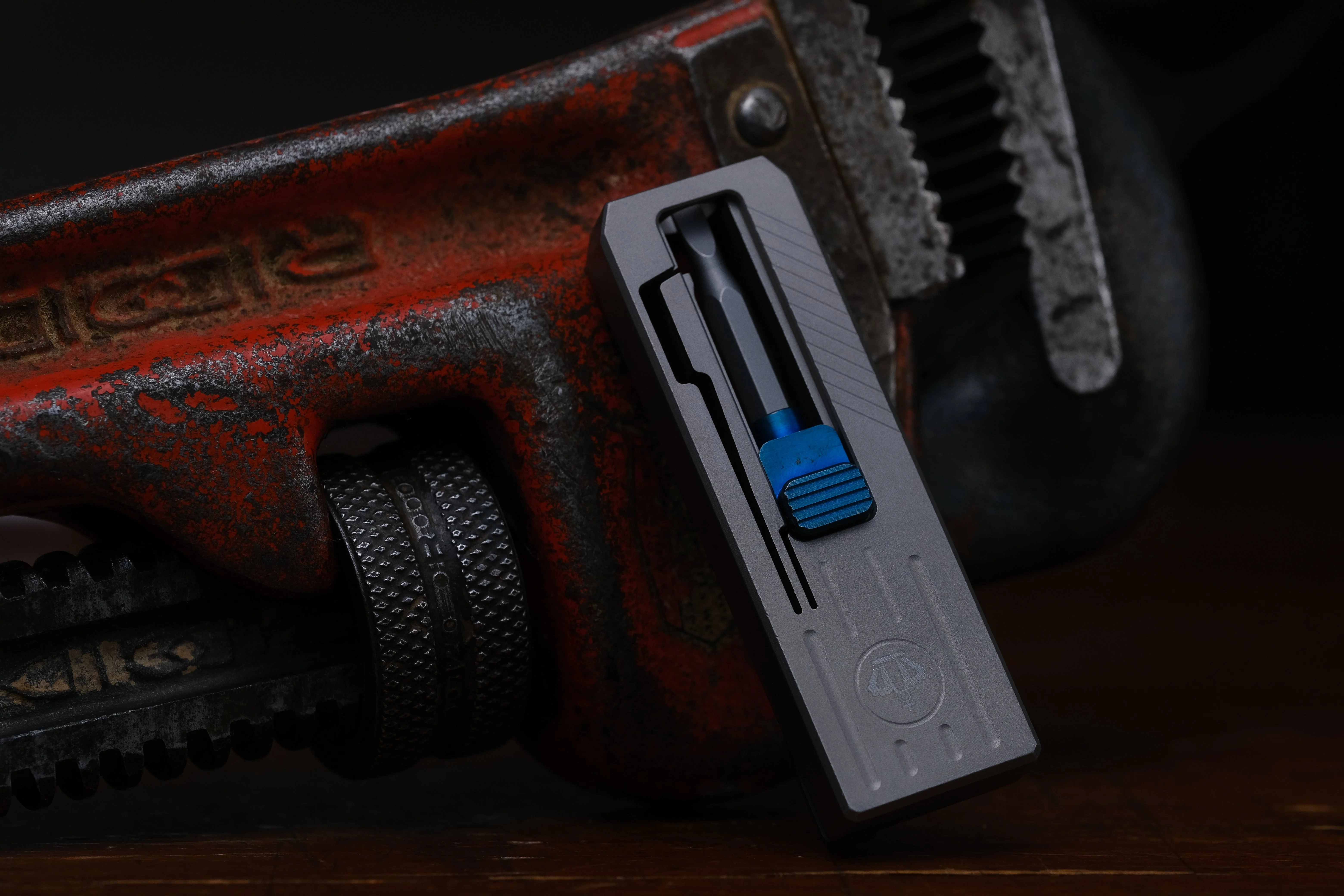 Slidecatch Grey Titanium - EDC Tool - Image 16