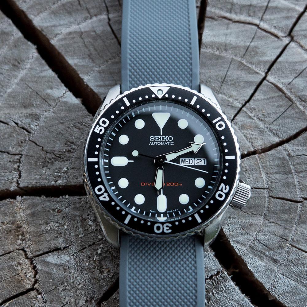 Smoke Grey Top Black Bottom Elite Silicone Watch Band - Image 5
