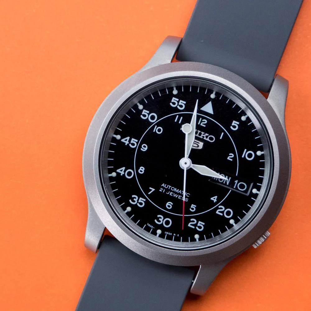Smokey Grey Silicone Rubber Quick Release Watch Band - Image 5